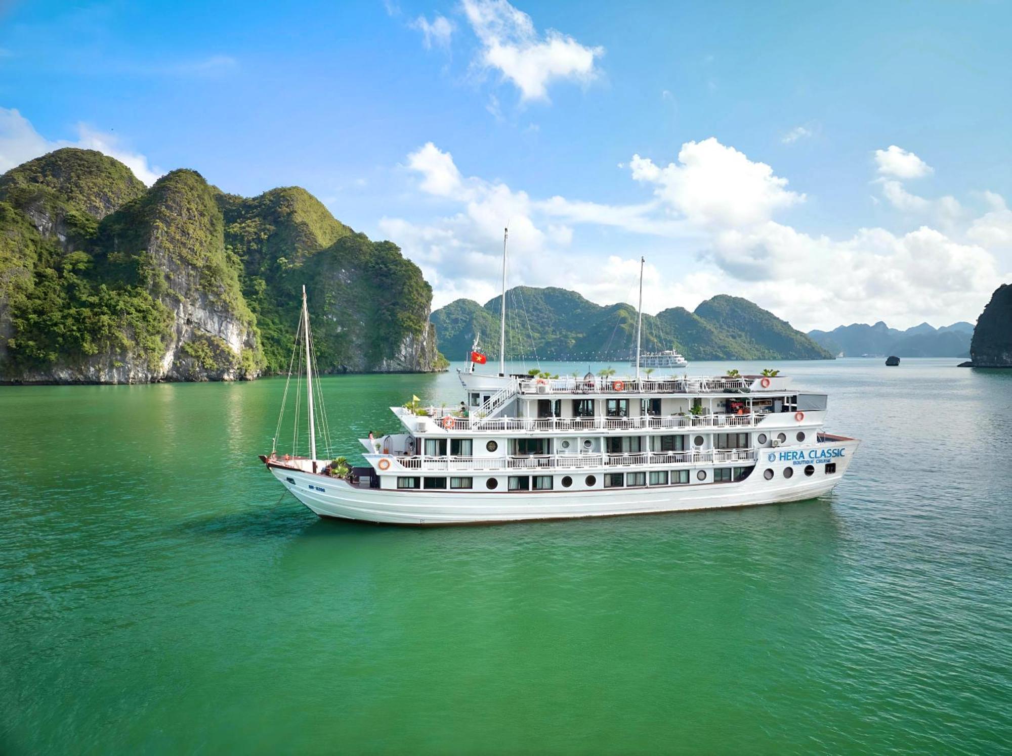 Hera Boutique Cruise Ha Long Bay Hotel Exterior photo